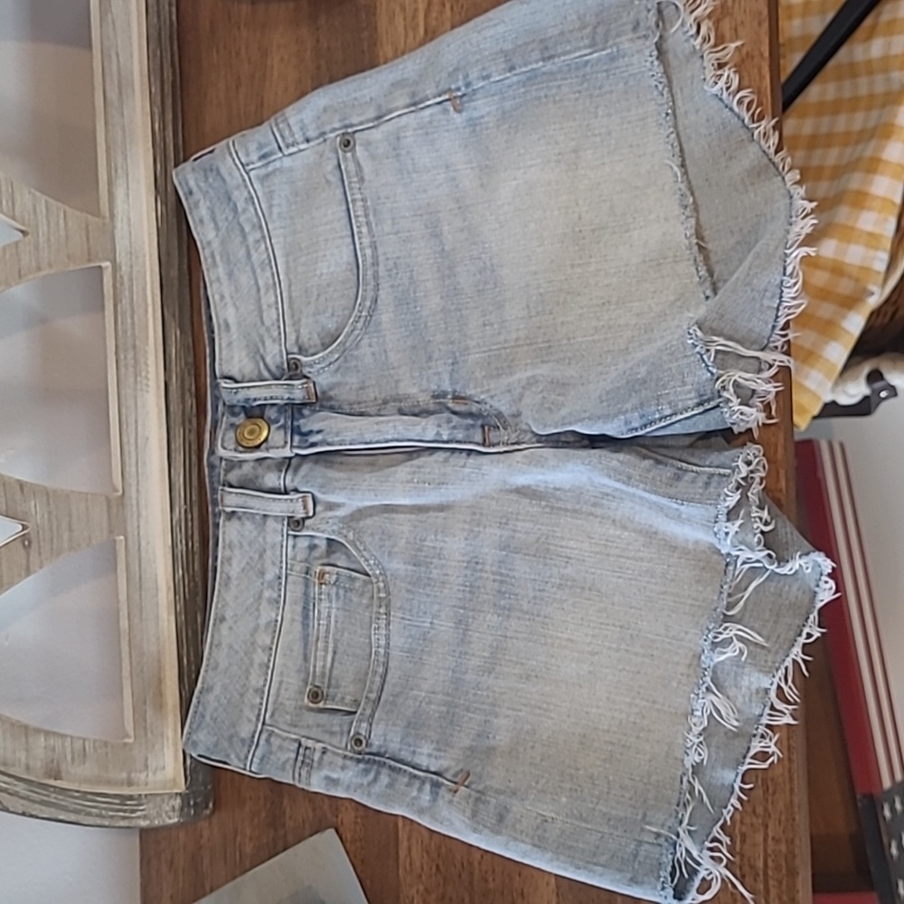American Eagle shorts size 4